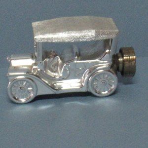 Avon Touring T Silver Car Deep Woods Aftershave  May 1978 w/ Contents